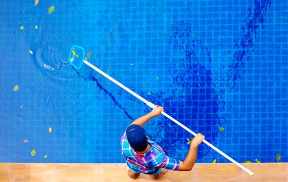 swimmingpoolpflege